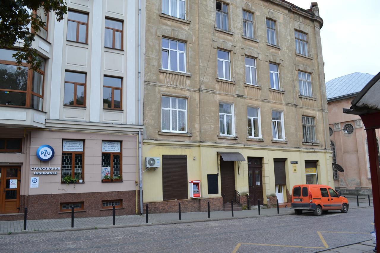 Apartment On Ploshcha Svyatogo Teodora Lviv Eksteriør billede